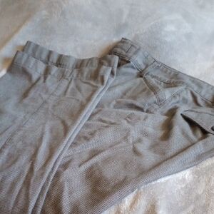 Woman's Dockers Gray Relaxed Fit Trousers Size 8